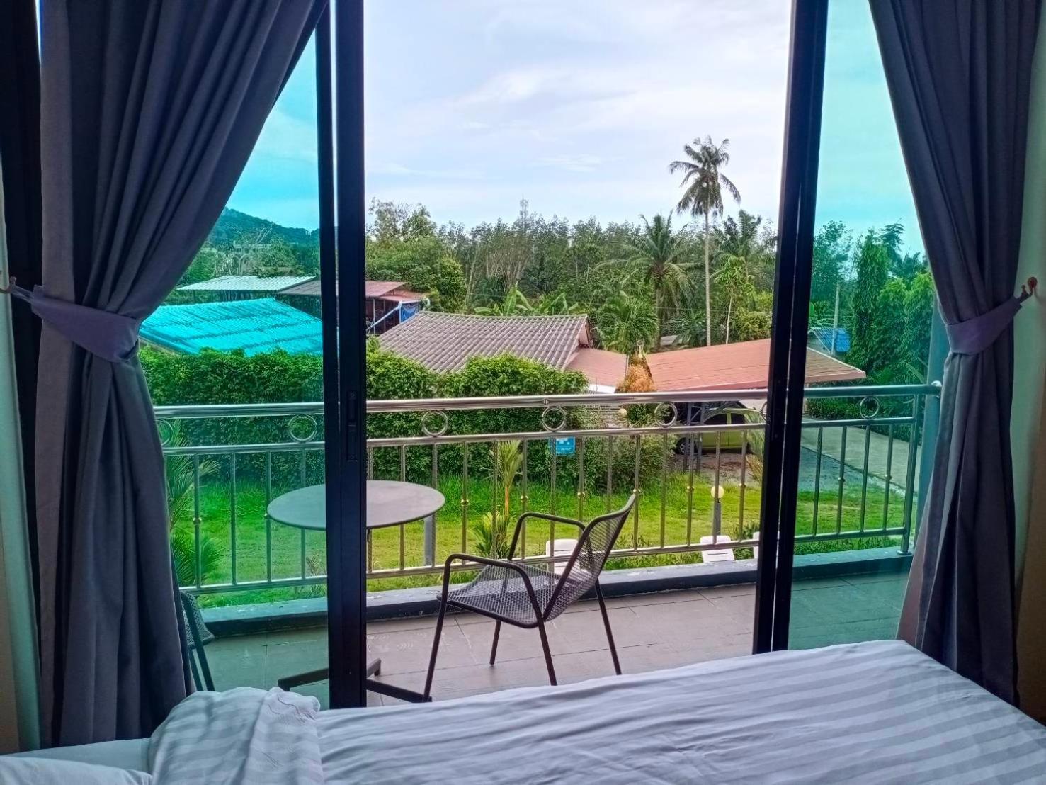 Sj House Hotel Aonang Ban Klong Haeng ภายนอก รูปภาพ